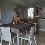 Mobil-home 447, 3 Chambres,camping Siblu 4 Etoiles مكان تخييم *